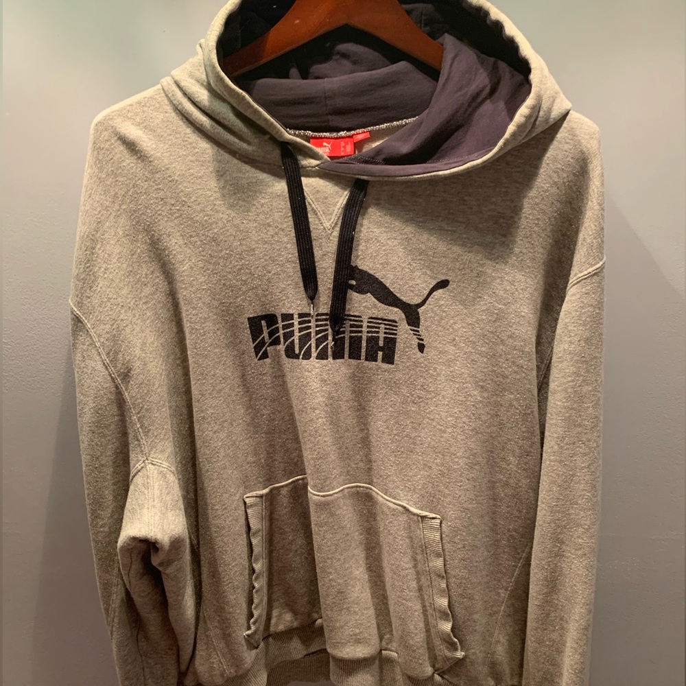 Classics Men’s Logo Hoodie